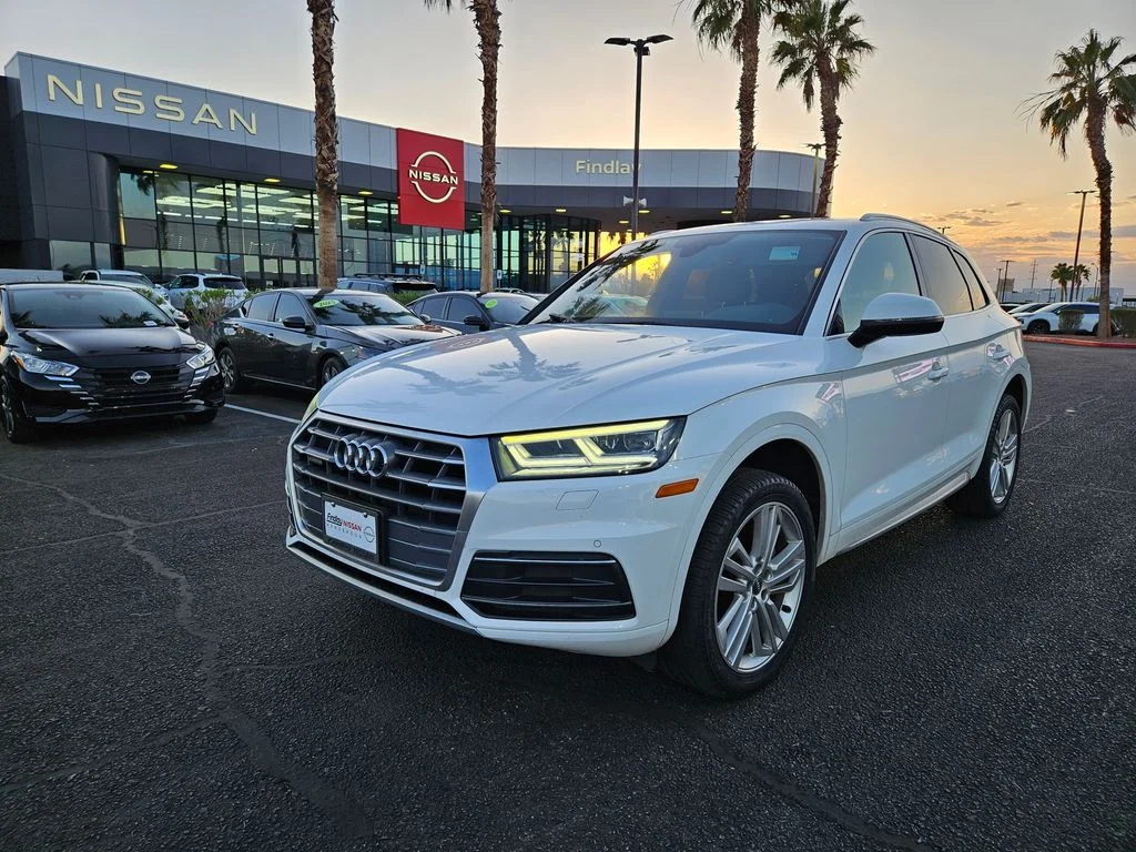 2018 Audi Q5 2.0T quattro S tronic Premium Plus's photo