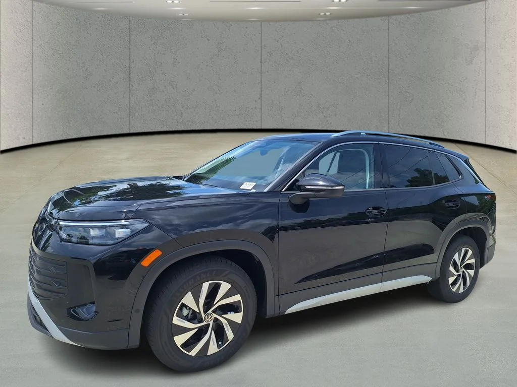 2025 Volkswagen Tiguan S - Photo 9