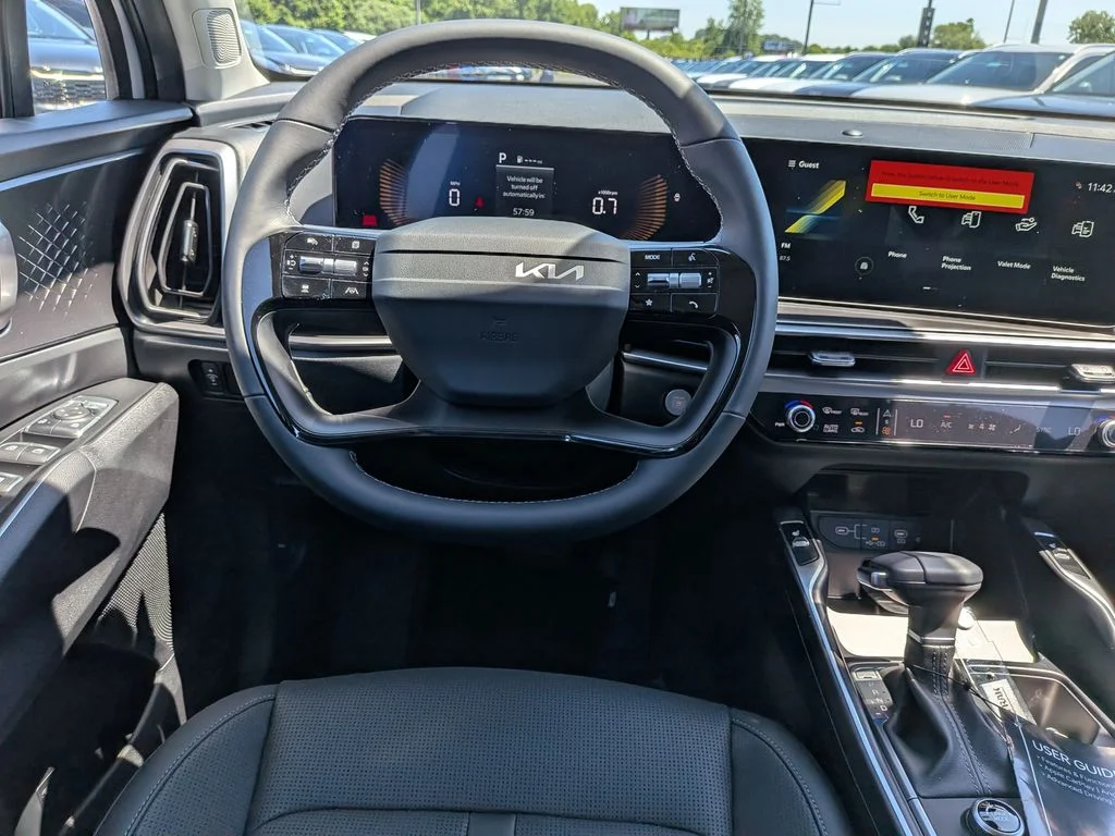 New 2026 White Pearl Kia S image 38