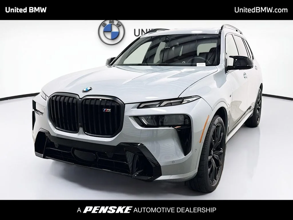 2027 BMW X7 M60i's photo