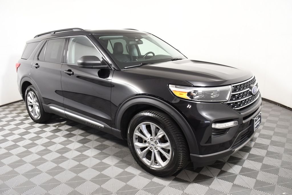 Used 2020 Agate Black Metallic Ford XLT image 8