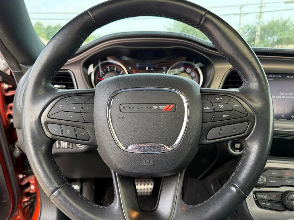 Used 2023 Orange Dodge SXT image 14