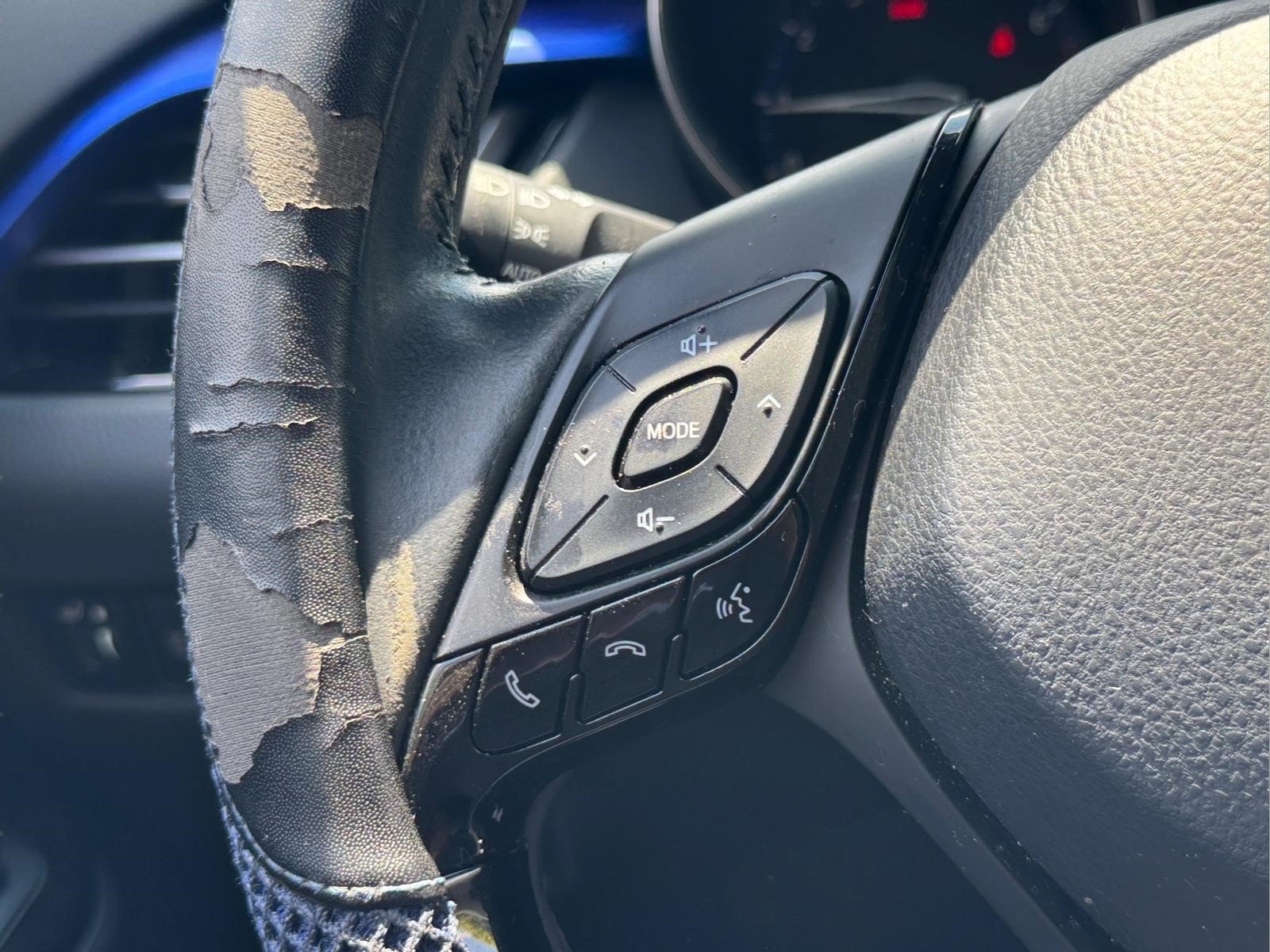 Used 2021 Red Toyota XLE image 20