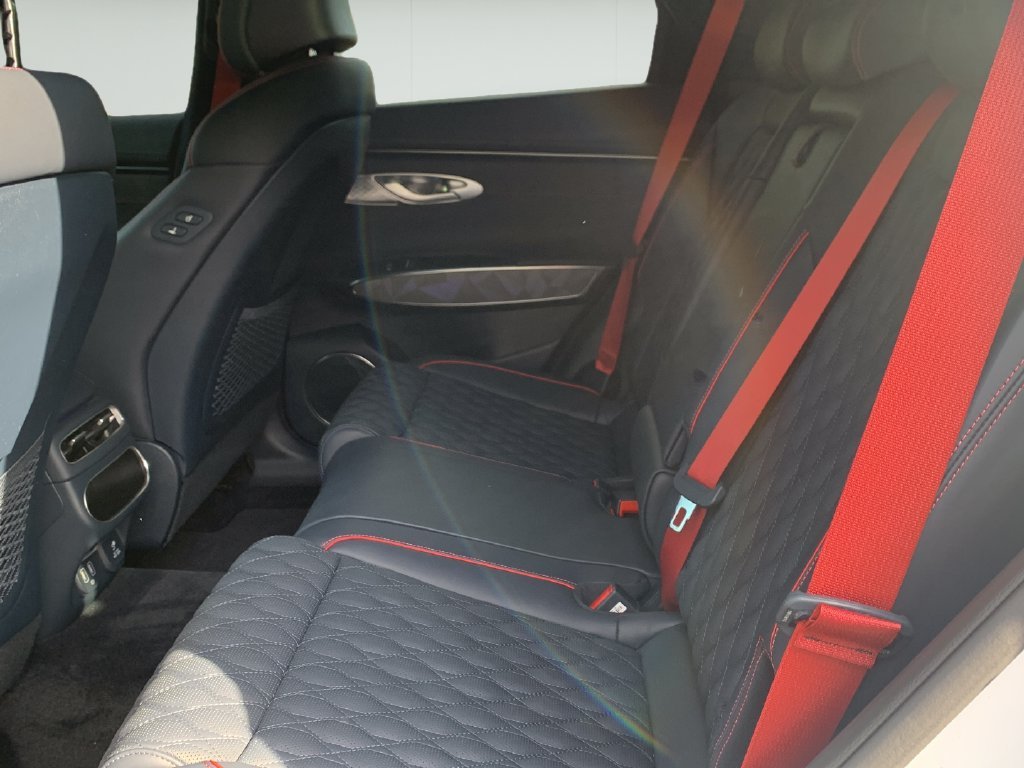 2024 GENESIS GV70 Sport - Photo 22