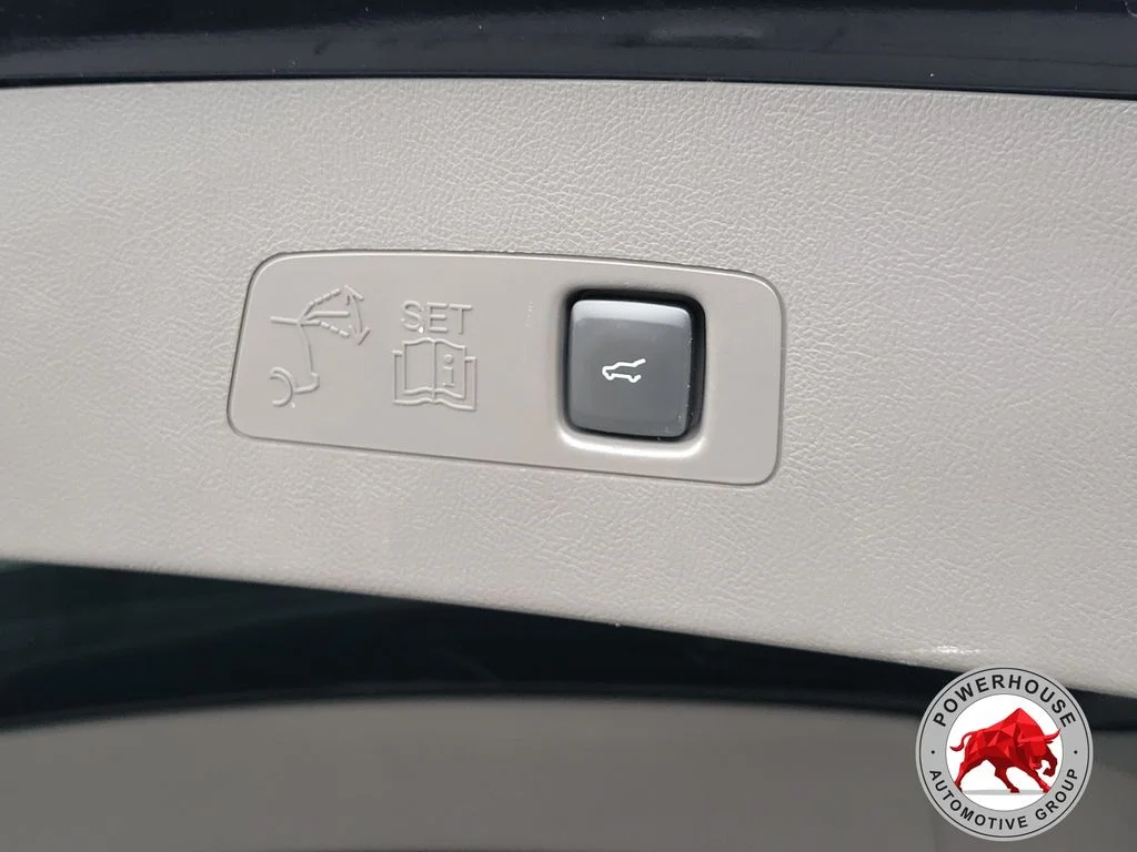 Used 2020 Black Lincoln Standard image 14