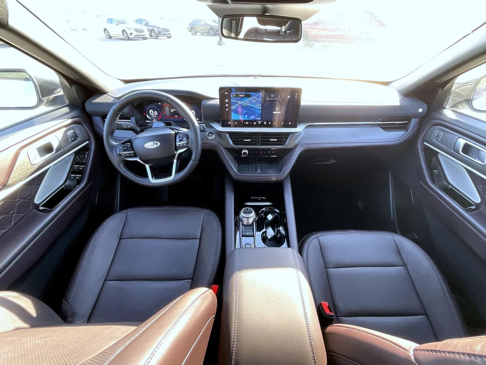 Used 2025 White Ford Platinum image 15
