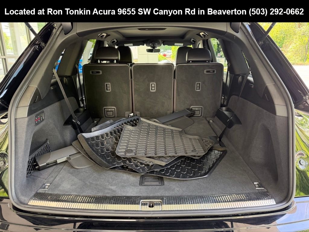 Used 2019 Night Black Audi 55 Premium image 10