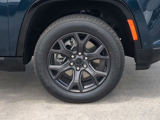 New 2026 Fathom Blue Pearl-Coat Exterior Paint (Late Availability) Jeep Limited Altitude image 11
