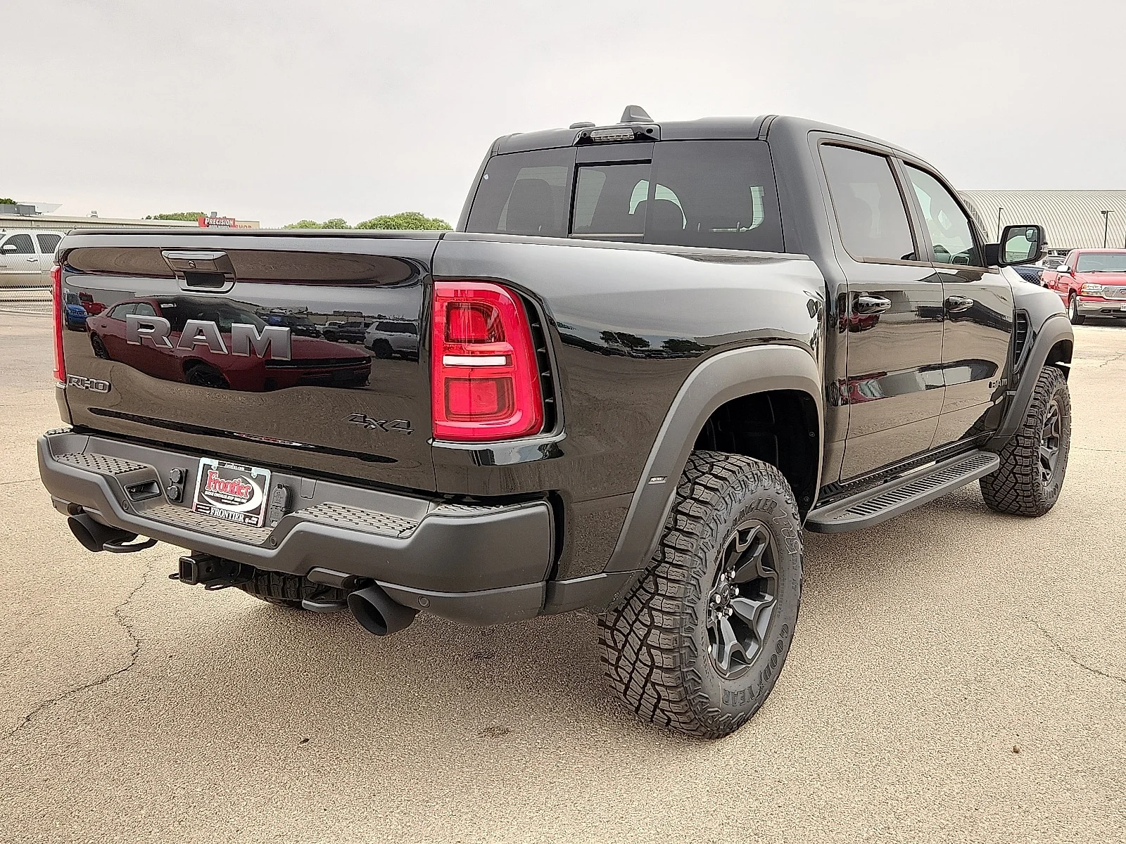 New 2026 Diamond Black Crystal Pearl-Coat  Paint Ram RHO CREW CAB 4X4 5