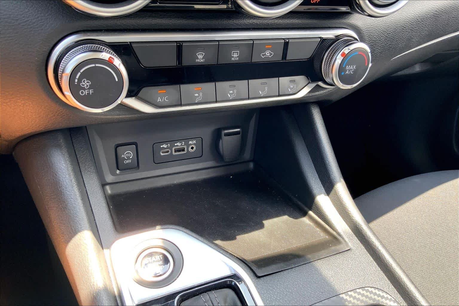 Used 2025 Fresh Powder Nissan SV image 31