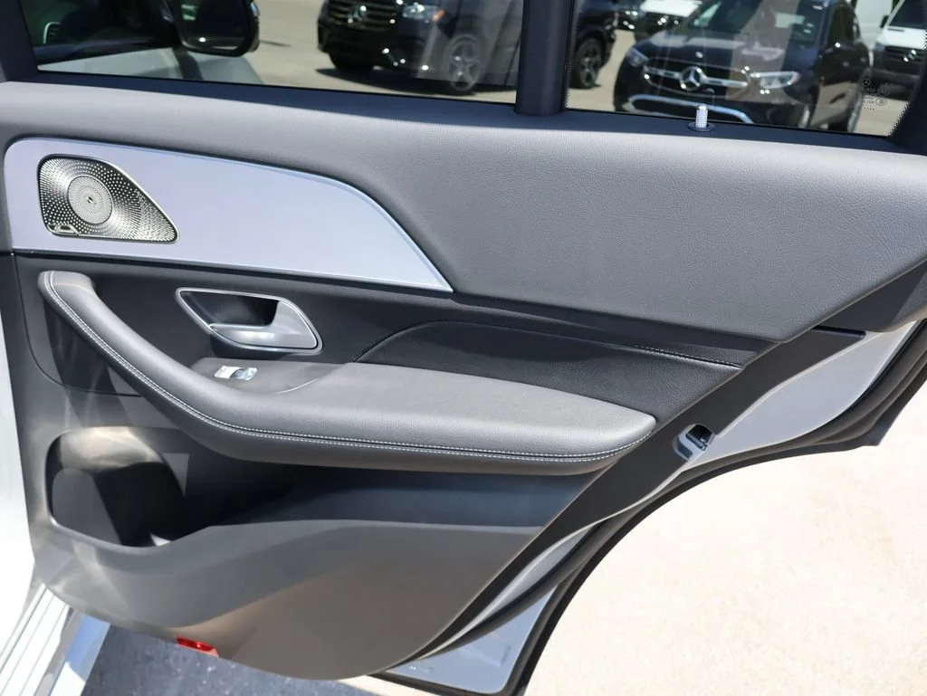 New 2026 MANUFAKTUR Alpine Gray Mercedes-Benz GLE 350 image 14