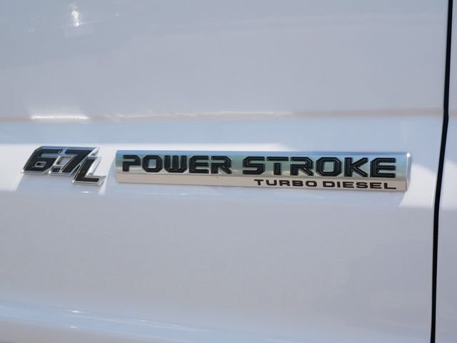 Used 2018 White Ford XL image 11