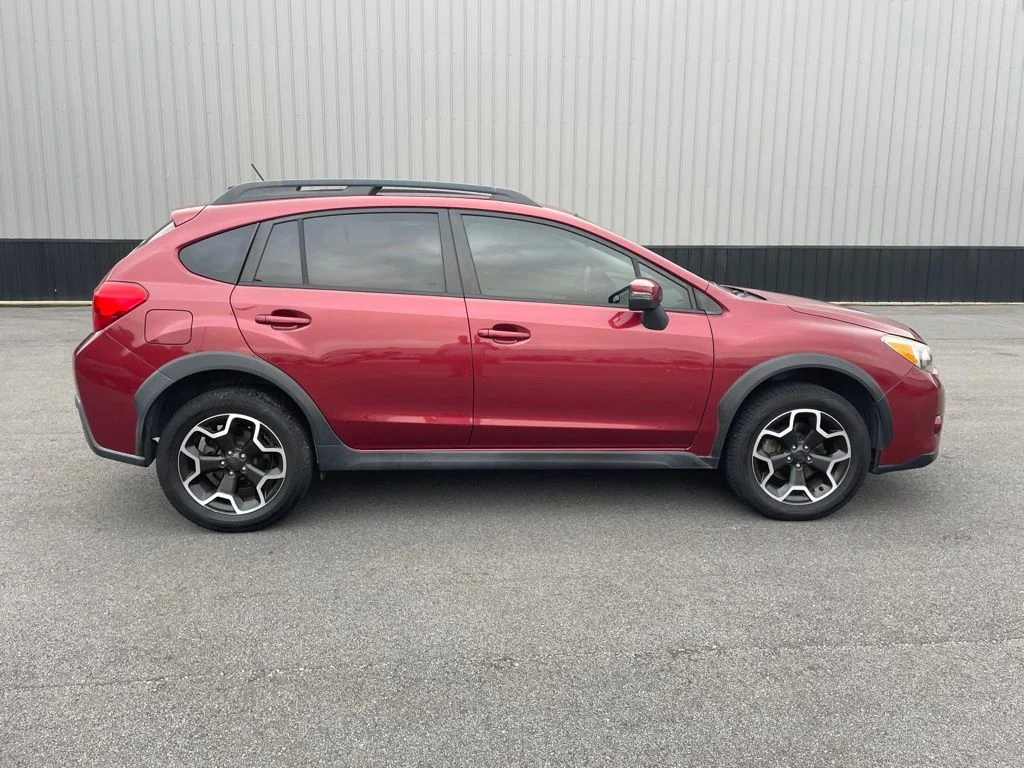 Used 2015 Red Subaru 2.0i Limited image 5