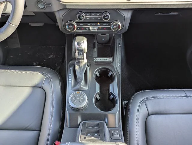New 2026 Desert Sand Ford Outer Banks® image 19