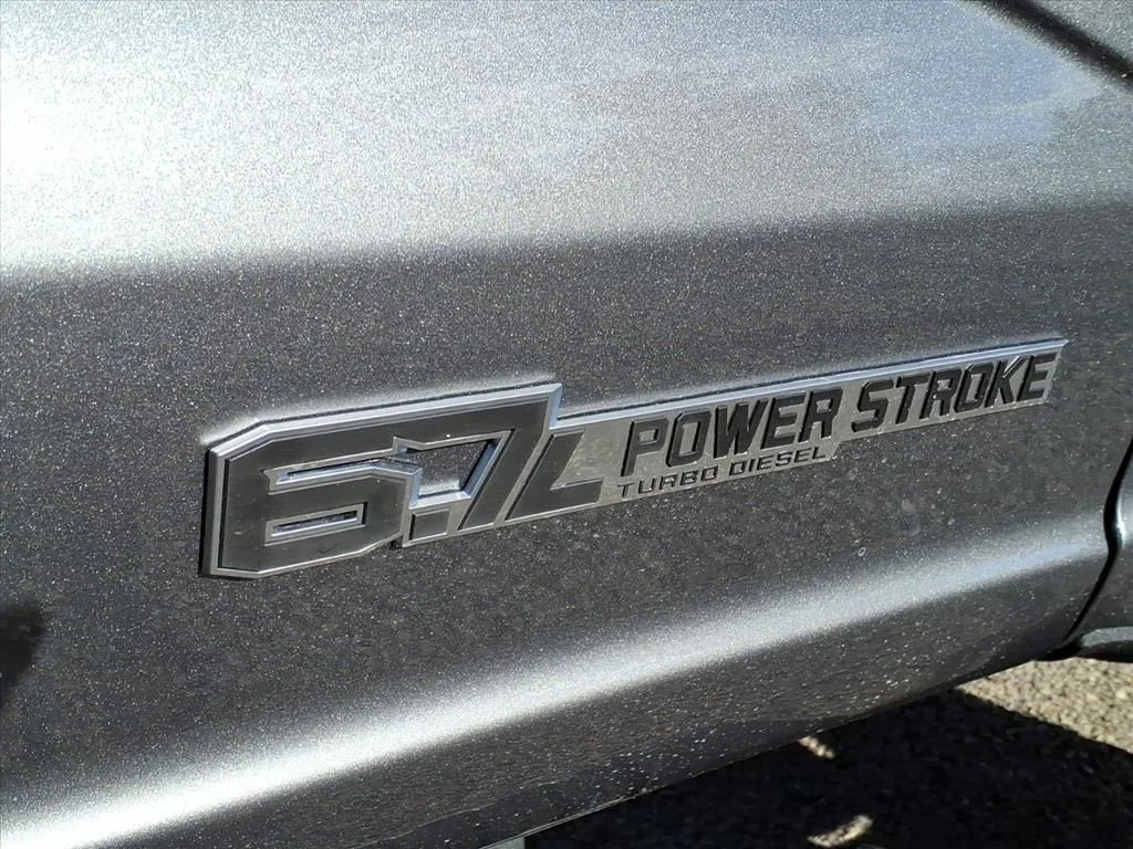 New 2026 Carbonized Gray Metallic Ford XL image 11