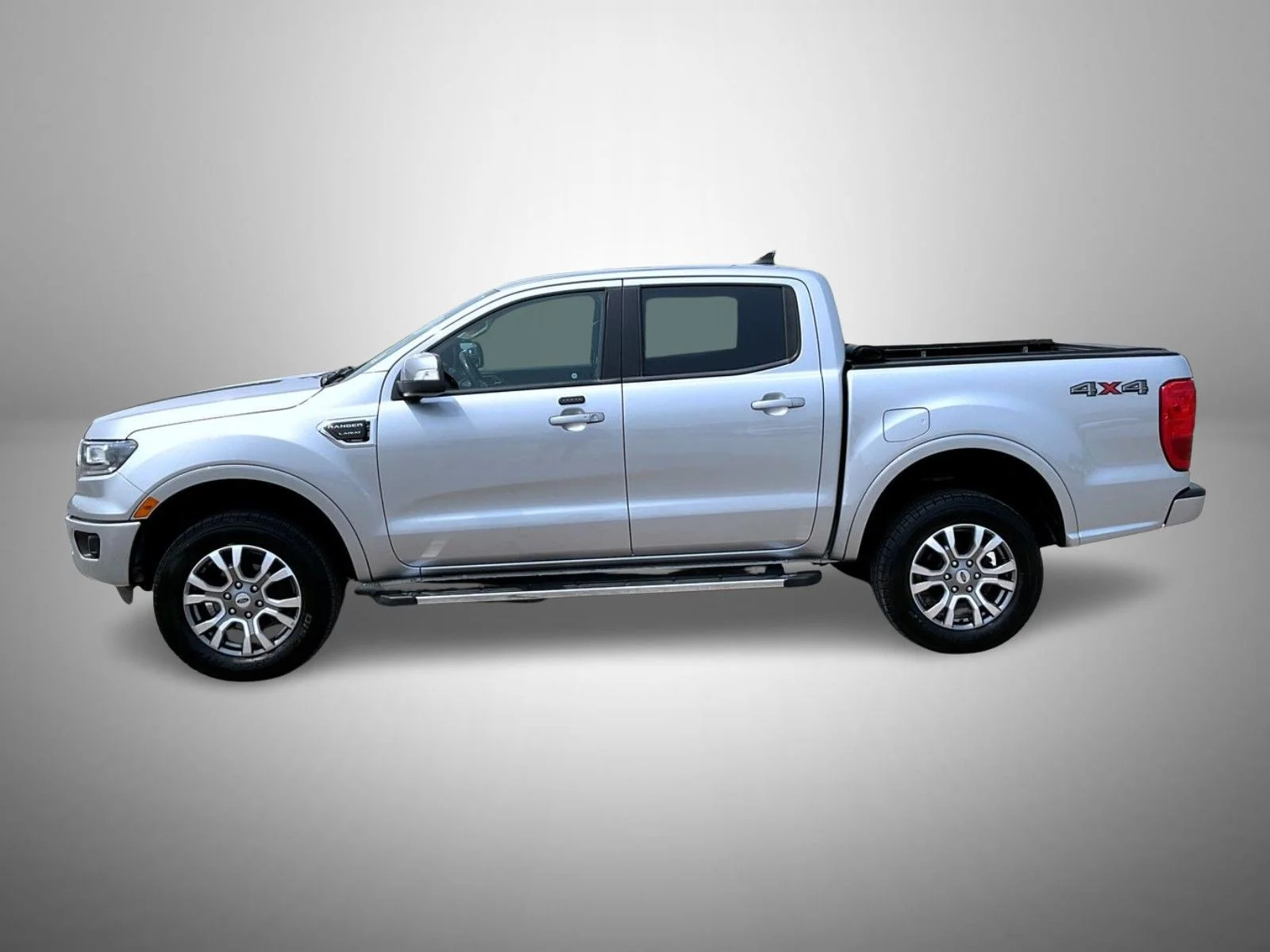 Used 2021 Silver Ford Lariat image 8