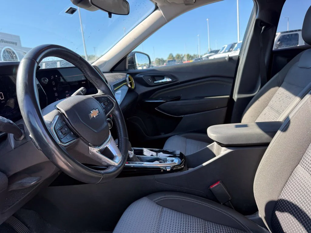 Used 2024 Black Chevrolet LT image 4