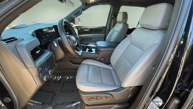 Used 2025 Black Chevrolet LT image 20