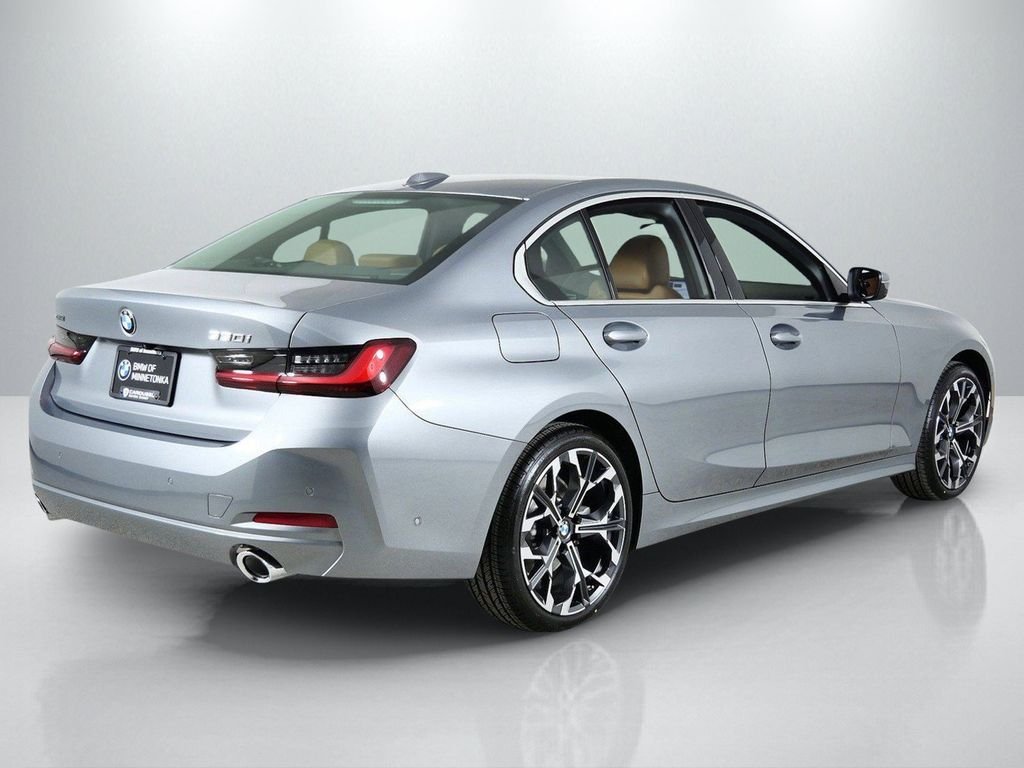 Used 2026 Skyscraper Grey Metallic BMW 330i xDrive image 10