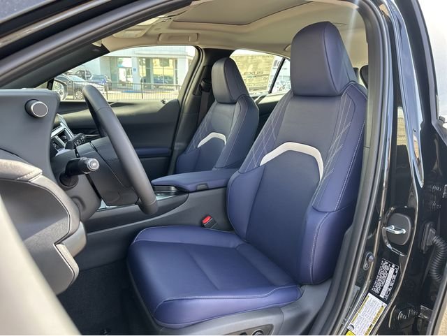 2026 Lexus UX Hybrid 300h Premium - Photo 38