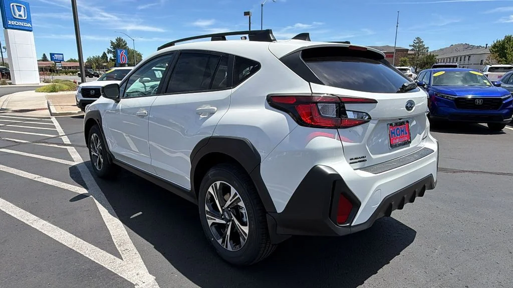 New 2026 CRYSTAL WHITE PEARL Subaru Premium image 5