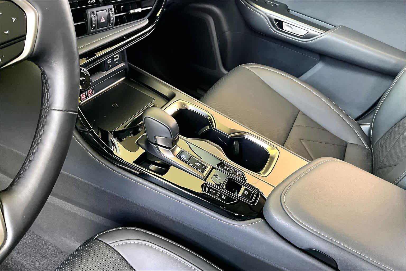 Used 2026 Caviar Lexus Luxury image 14