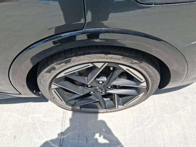Used 2025 Gray Kia GT-Line image 19