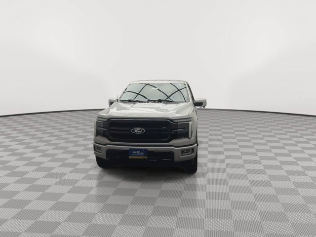 Used 2024 White Ford LARIAT image 36