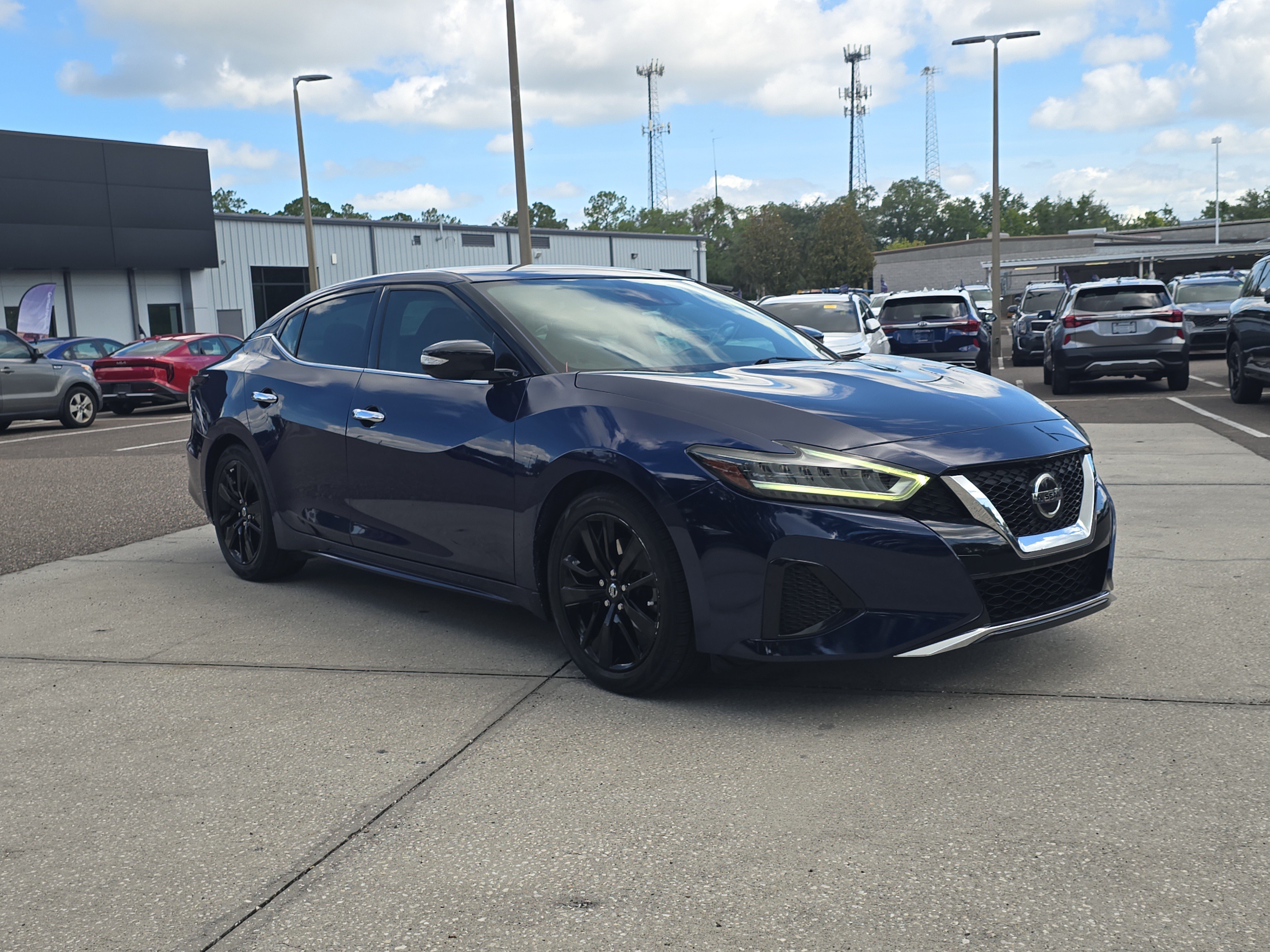 Used 2020 Nissan Maxima SV with VIN 1N4AA6CVXLC372675 for sale in Zephyrhills, FL