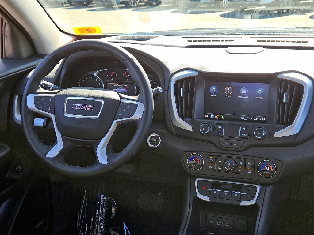 2024 GMC Terrain SLT - Photo 16