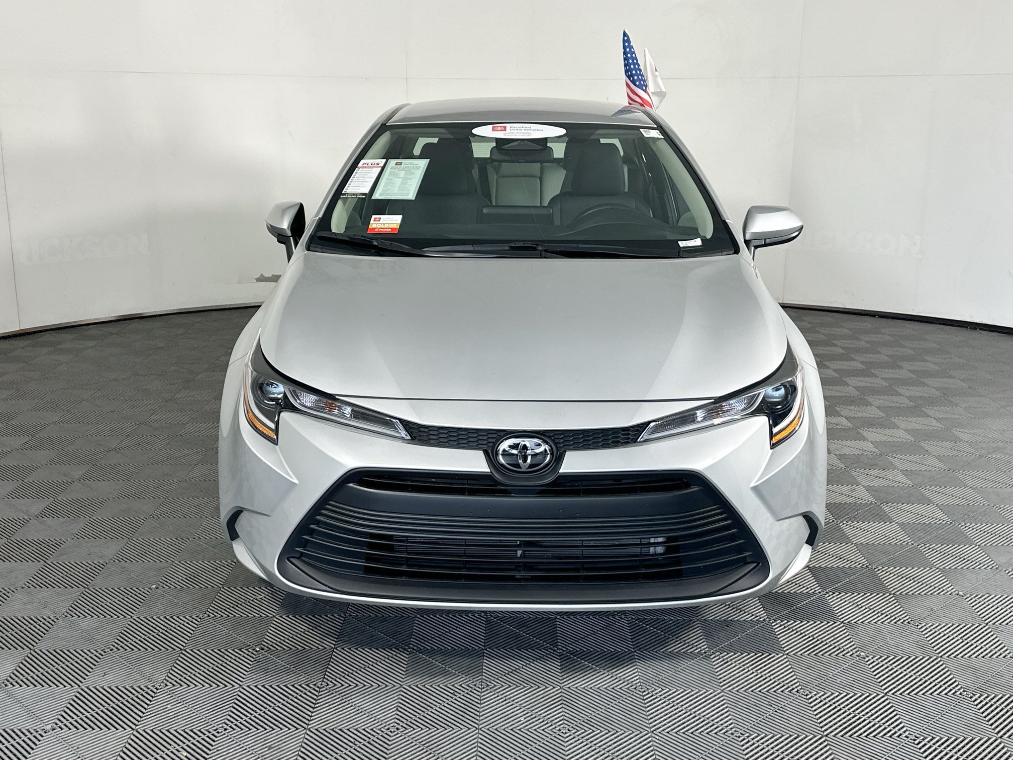 Certified Used 2025 Classic Silver Metallic Toyota LE image 8