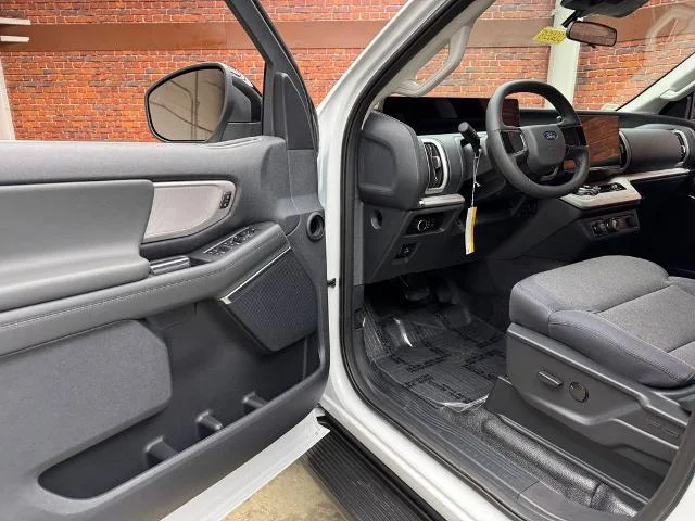 New 2026  Ford 4X4 XL image 9