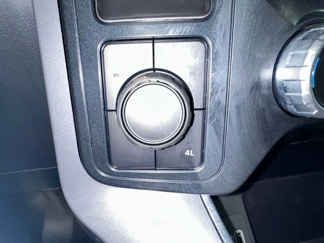 New 2026 Oxford White Ford XLT image 21
