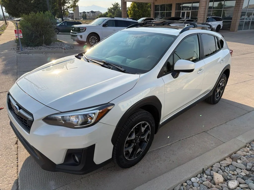 Used 2020 White Subaru Premium image 3