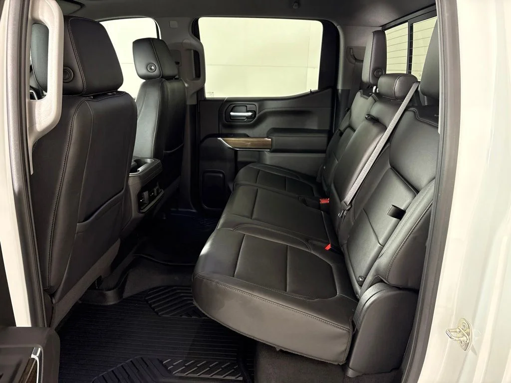Used 2021 White Chevrolet LT Trail Boss image 32
