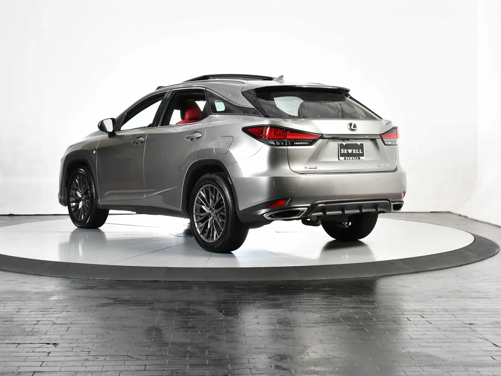 Used 2020 Atomic Silver Lexus F SPORT Performance image 4