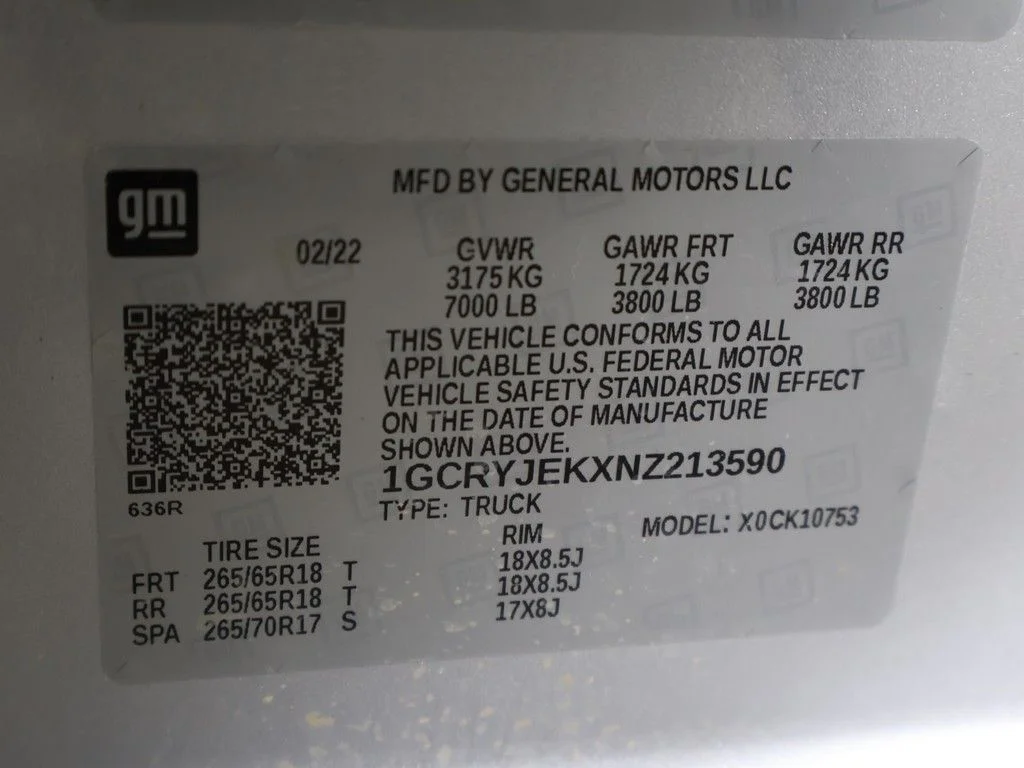 Used 2022 Silver Ice Metallic Chevrolet LT image 48