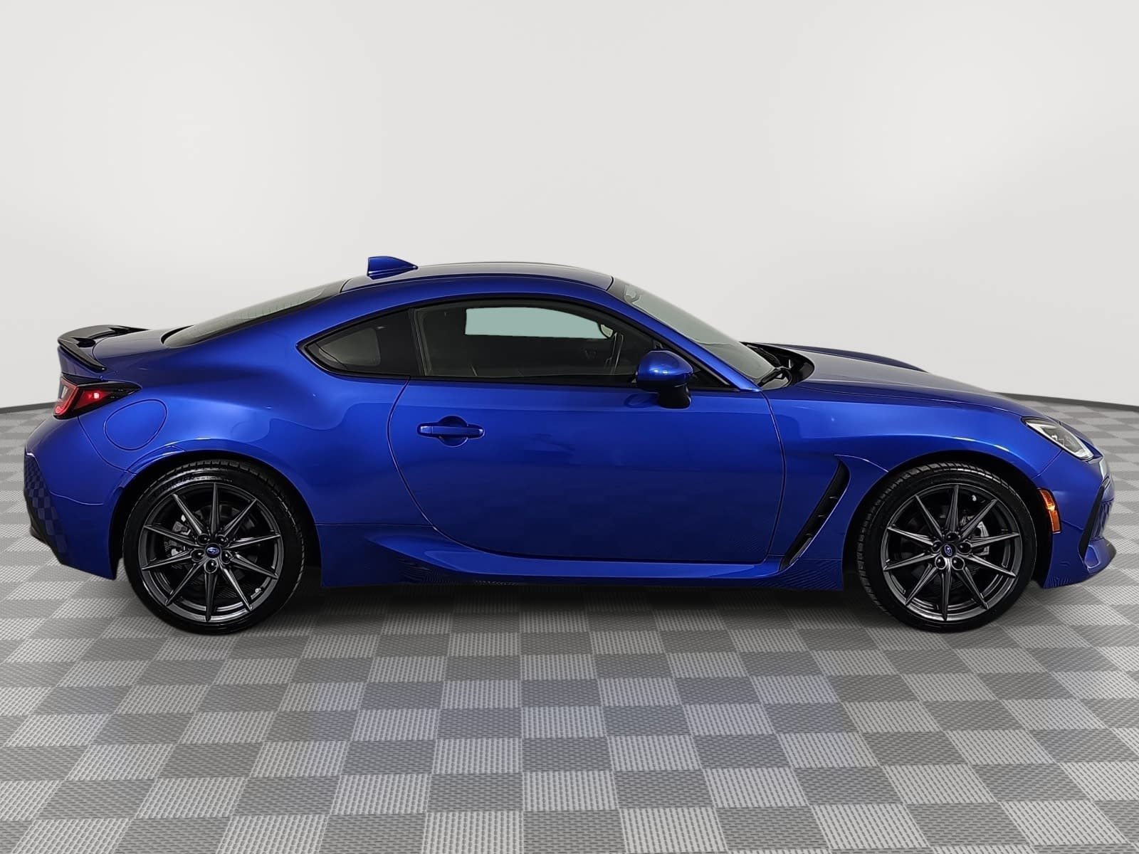 Used 2024 Blue Subaru Limited image 9