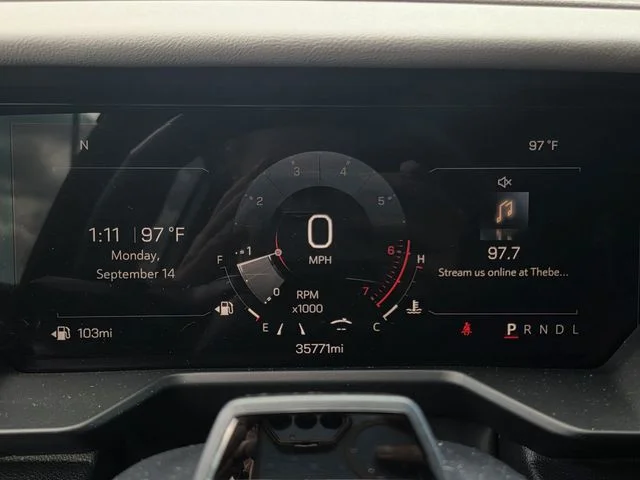 Used 2024 Sterling Metallic GMC Elevation image 20