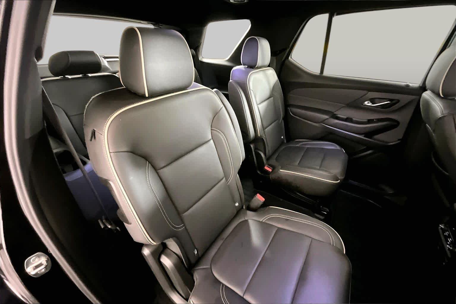 Used 2023 MOSAIC BLACK METALLIC Chevrolet Premier image 19