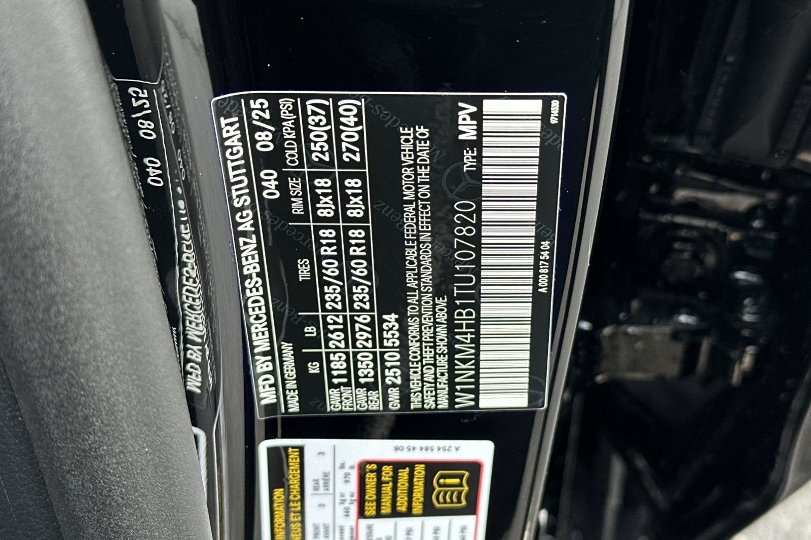 Certified Used 2026 Black Mercedes-Benz GLC 300 image 30