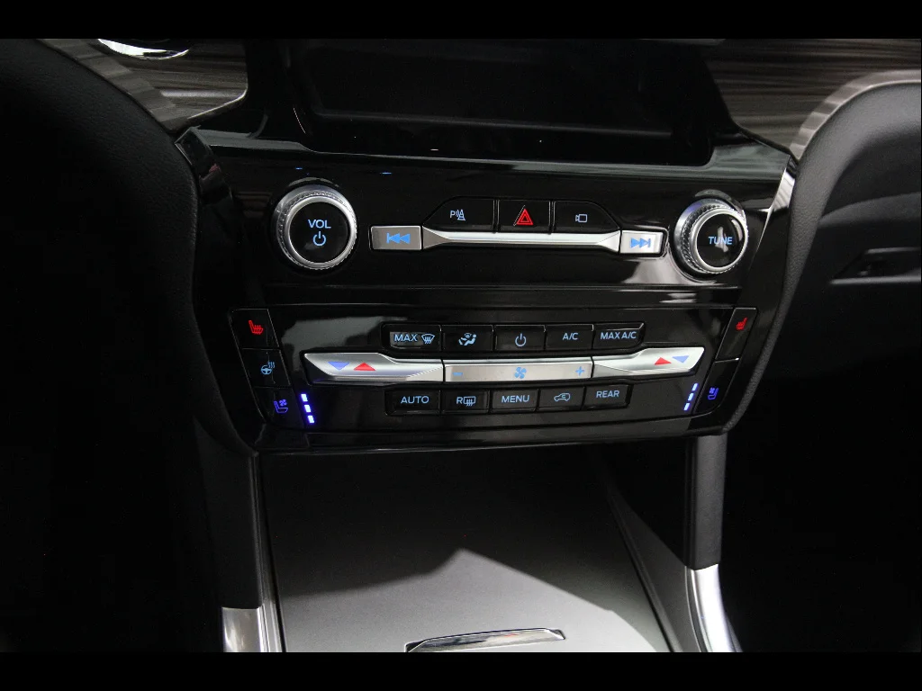 Used 2023 Stone Blue Ford Limited image 15