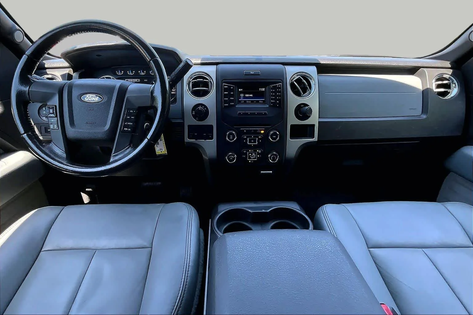 Used 2014 Ingot Silver Metallic Ford XLT image 15