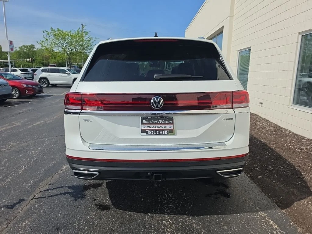New 2026 Opal White Pearl Volkswagen 2.0T SEL image 4