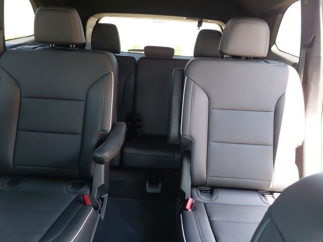 Used 2026 Summit White Buick Preferred image 29