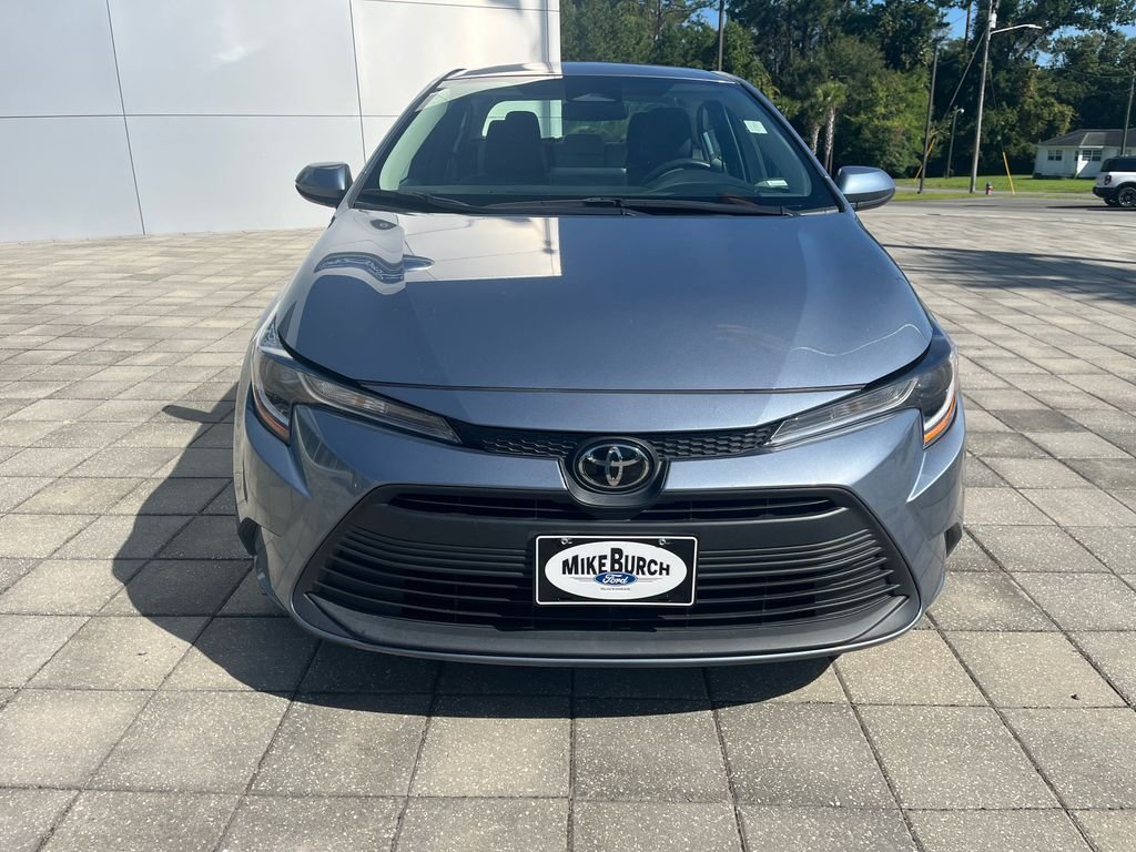 Used 2024 CELESTITE Toyota LE image 9