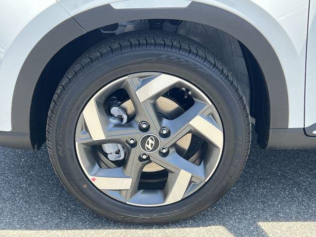 New 2026 White Hyundai SEL w/Two-Tone Roof image 33