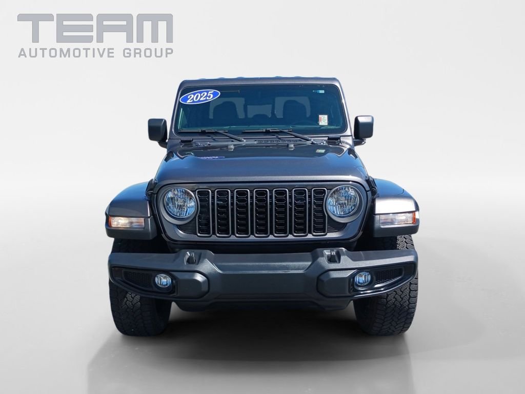 Used 2025 Gray Jeep Nighthawk image 2