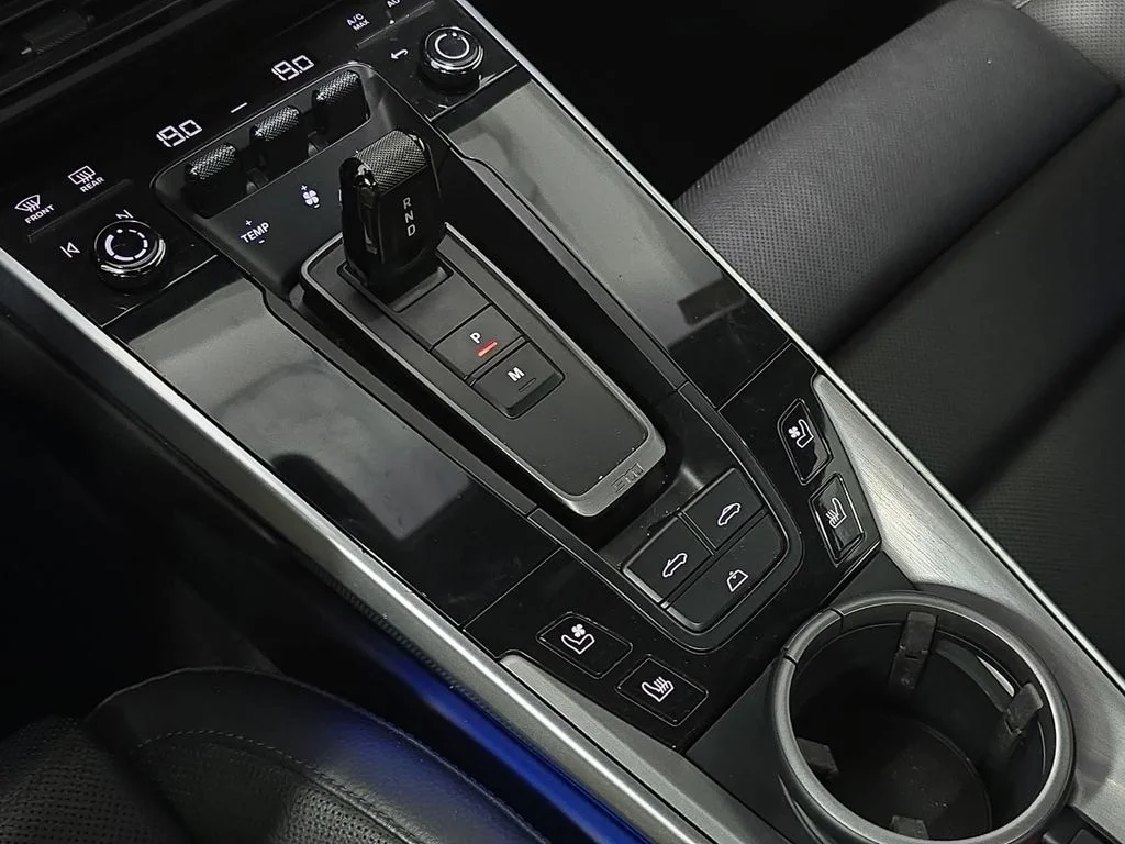 Certified Used 2022  Porsche Carrera image 20