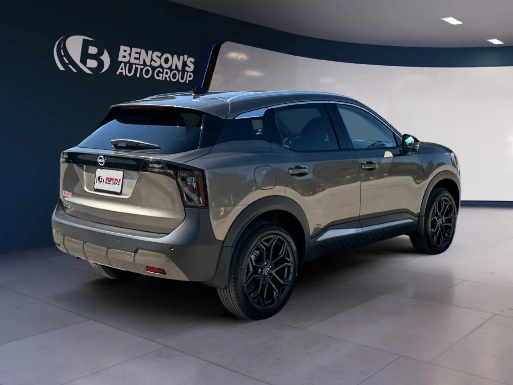 New 2027 Brown Nissan SR image 5